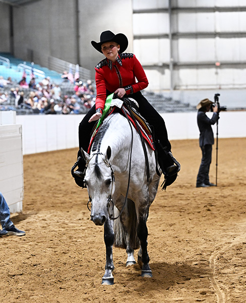 Paige Neill, Snapin It Best