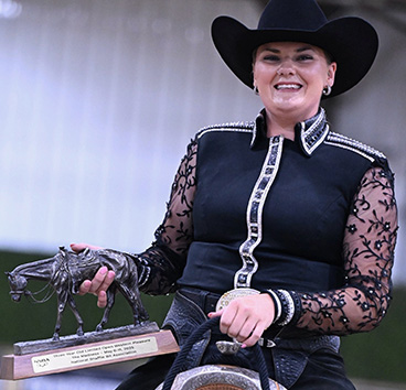 Devon Meshach Earns Three Year Old Limited Open Western Pleasure Title Devon Meshach Earns Three Year Old Limited Open Western Pleasure Title